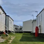 8 Berth Caravan At Blue Dolphin East Coast *