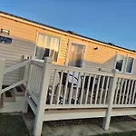 Apartment 8 Berth Caravan At Blue Dolphin East Coast *