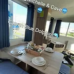 8 Berth Caravan At Blue Dolphin East Coast Gristhorpe