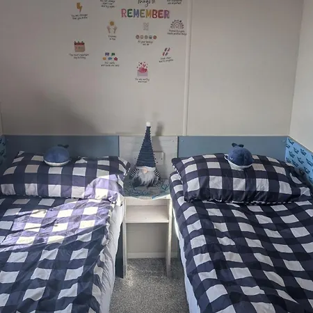 Apartment 8 Berth Caravan At Blue Dolphin East Coast *