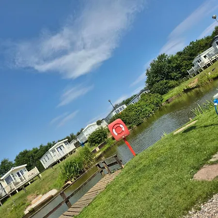 8 Berth Caravan At Blue Dolphin East Coast דירה *