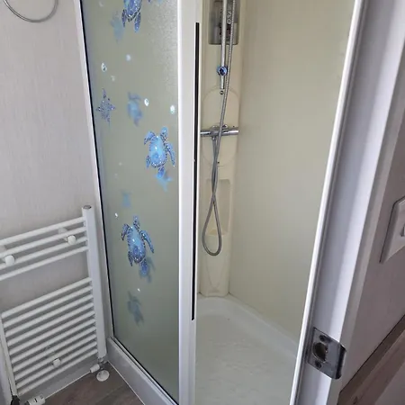 8 Berth Caravan At Blue Dolphin East Coast דירה Gristhorpe